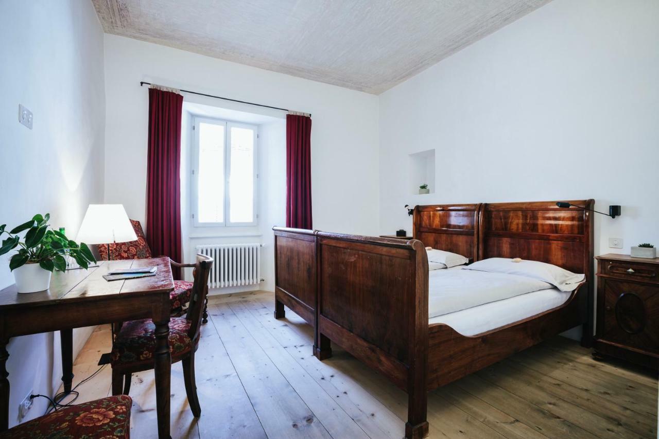 Historic Hotel Albrici Поскьяво Экстерьер фото